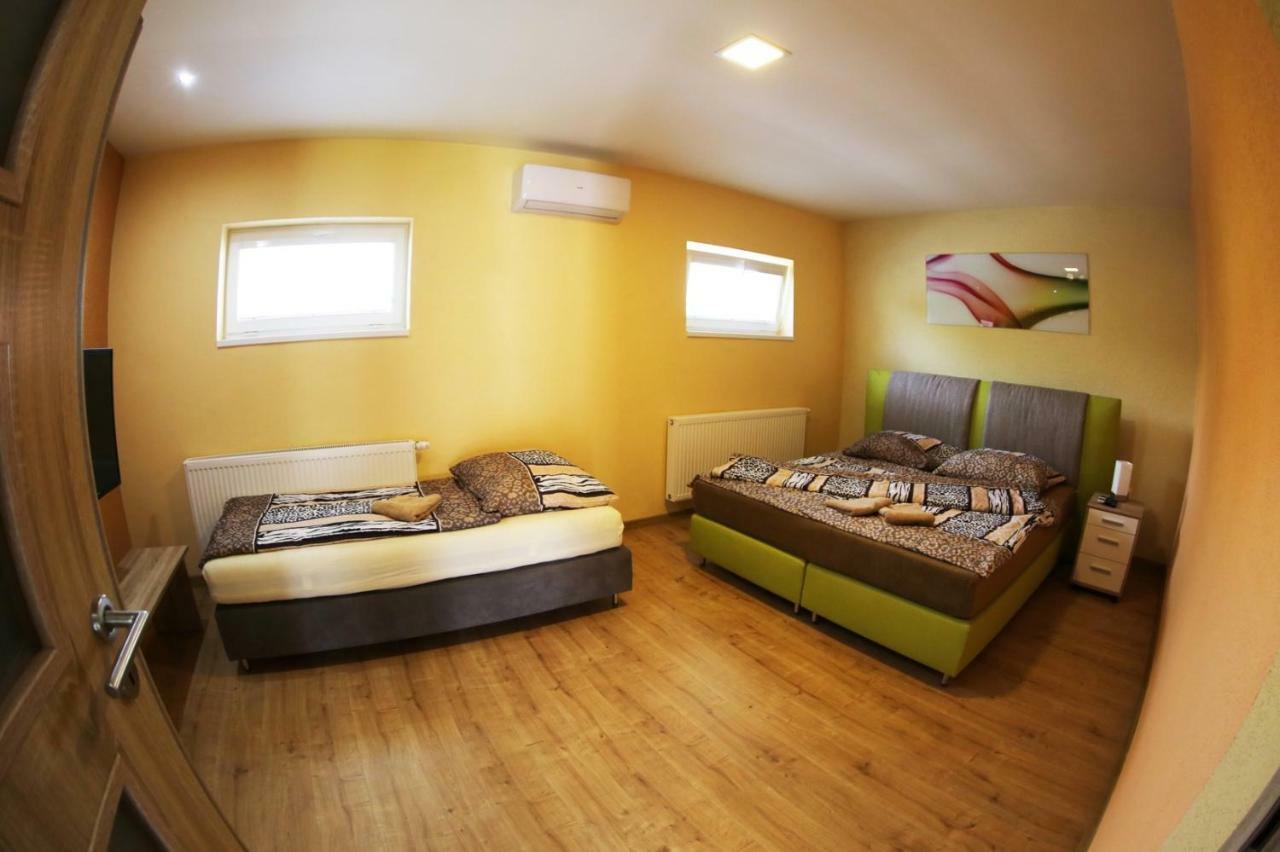 Apartmany Dimitra Sturovo Exterior photo