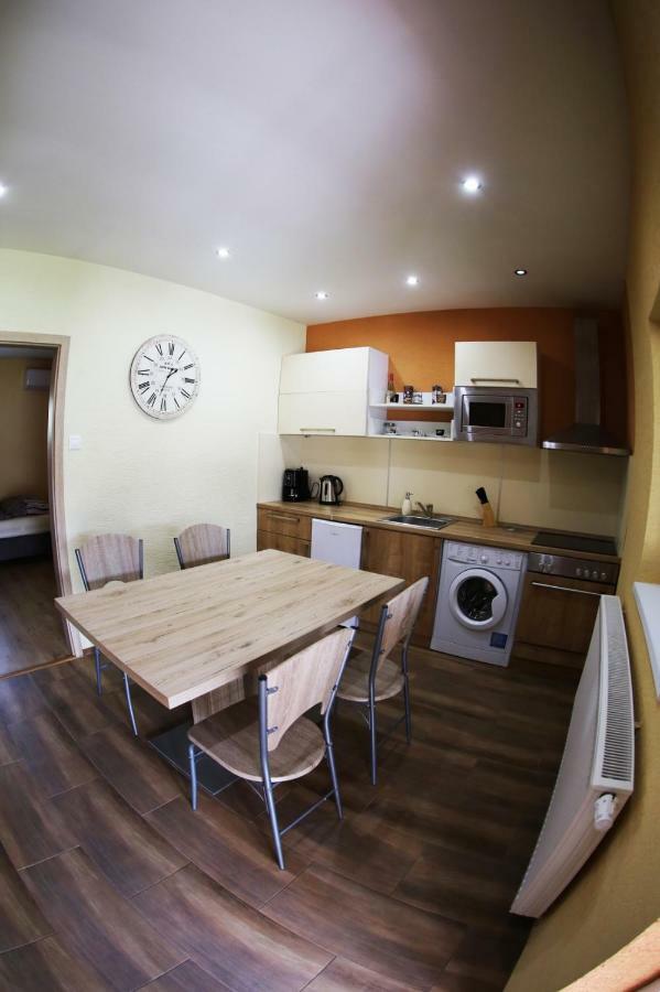 Apartmany Dimitra Sturovo Exterior photo