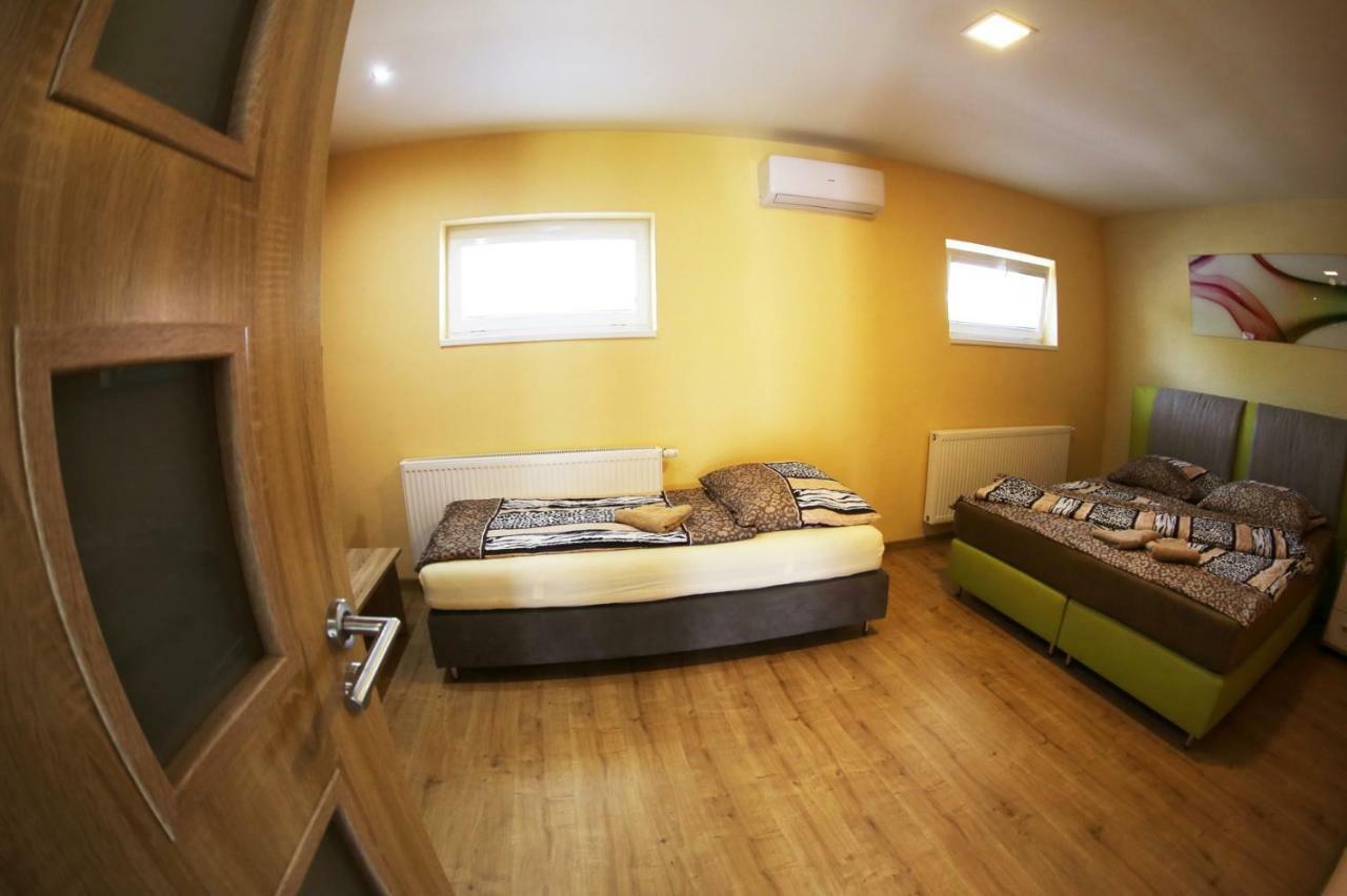 Apartmany Dimitra Sturovo Exterior photo